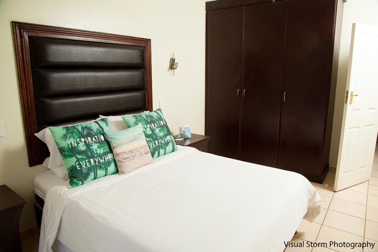 Palm Valley Inn And Day Spa Hartbeespoort Buitenkant foto