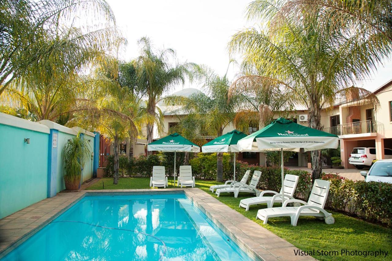 Palm Valley Inn And Day Spa Hartbeespoort Buitenkant foto