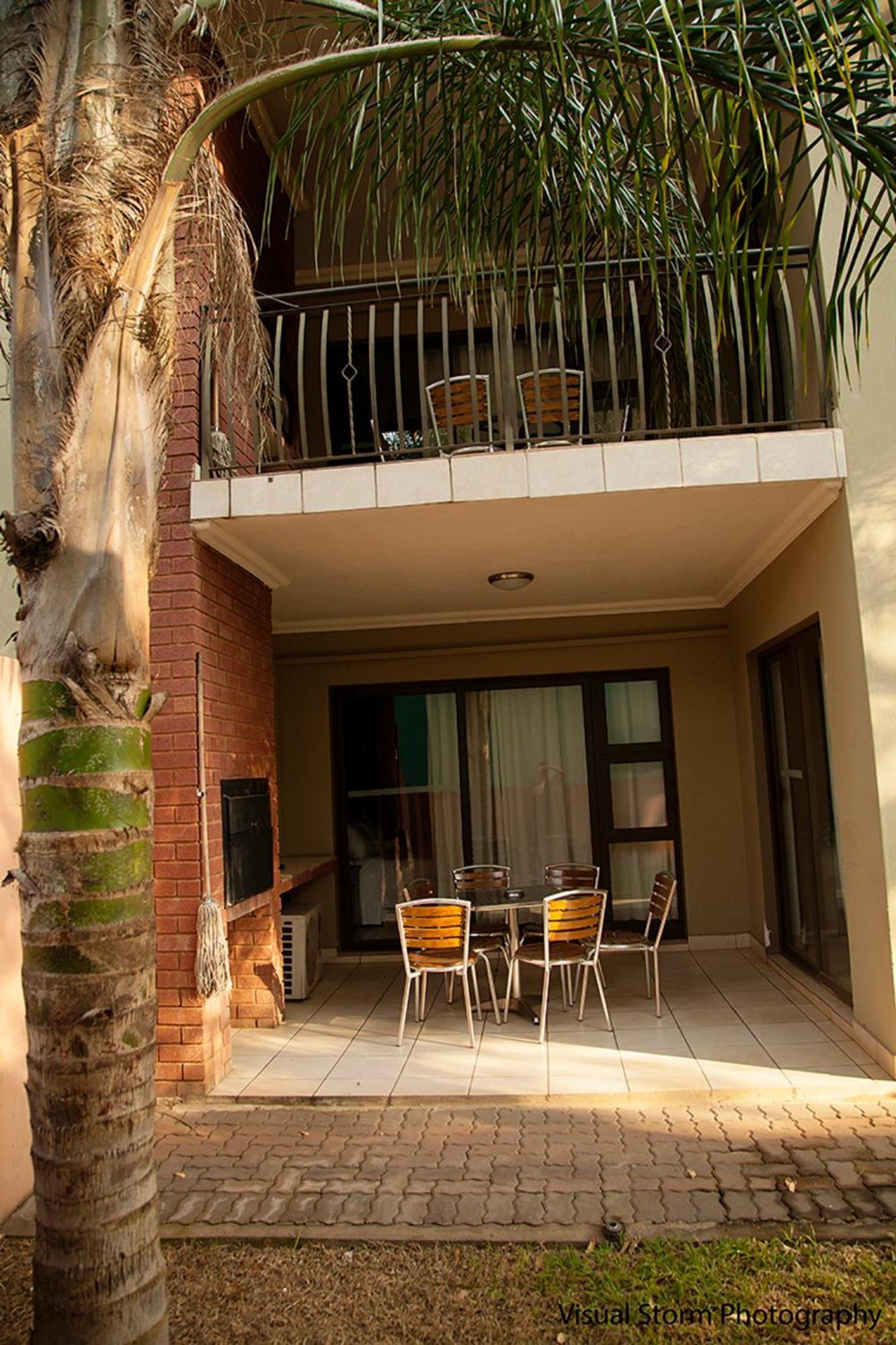 Palm Valley Inn And Day Spa Hartbeespoort Buitenkant foto